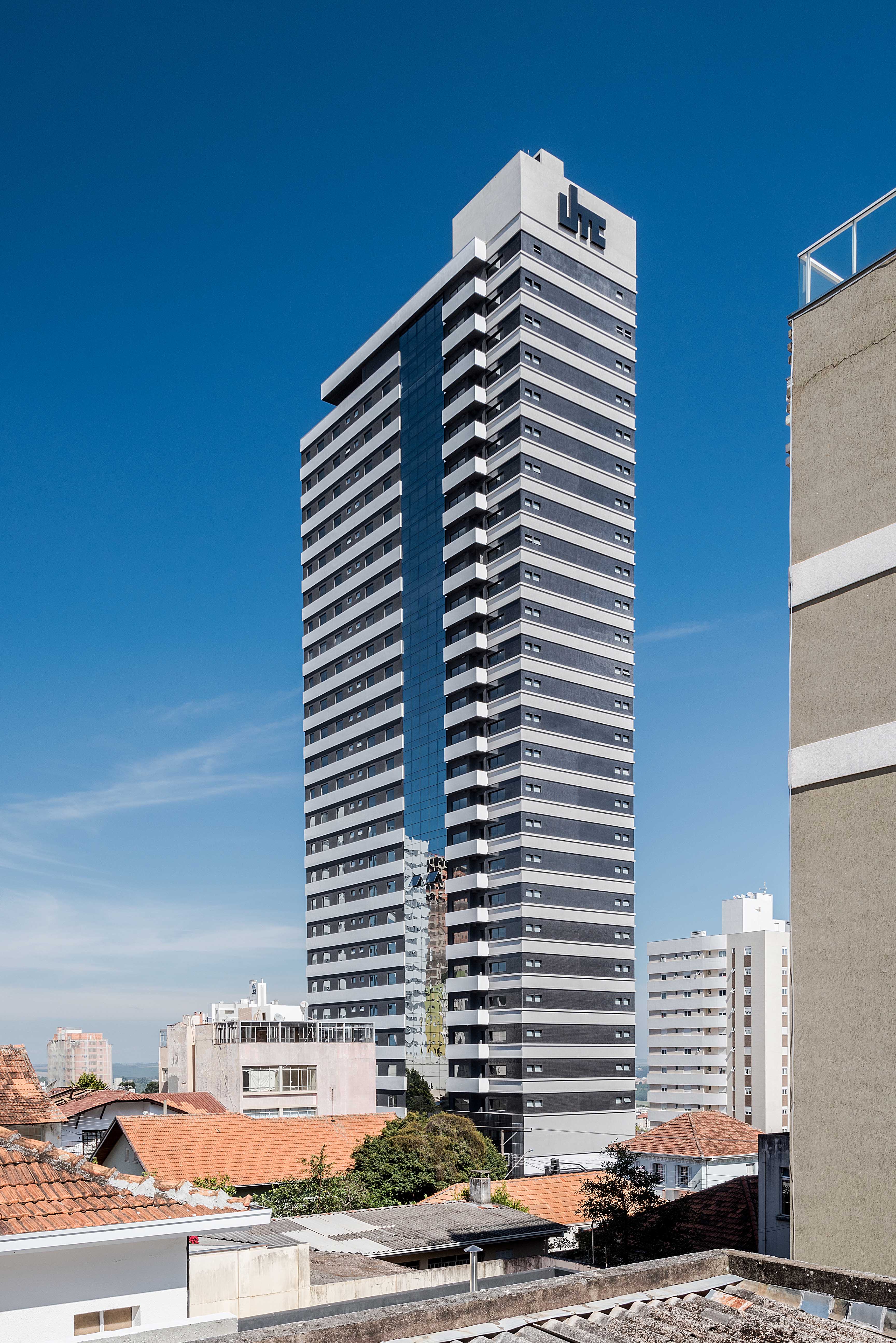 Edificio Onyx projetado por RK Arquitetos